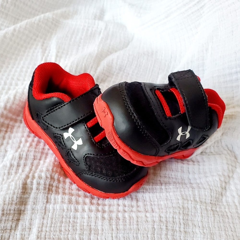 UnderArmour Infant Shoes Size 4C